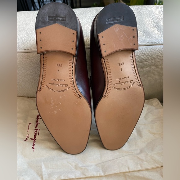 Salvatore Ferragamo Moccasin with Gancini ornament Burgundy Brown Mens US7 - Picture 8 of 9